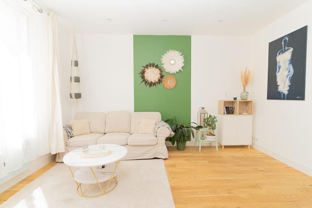 Ferienwohnung Bel Appart Climatise A 5 Min Plage Des Catalans Marseilles Exterior foto